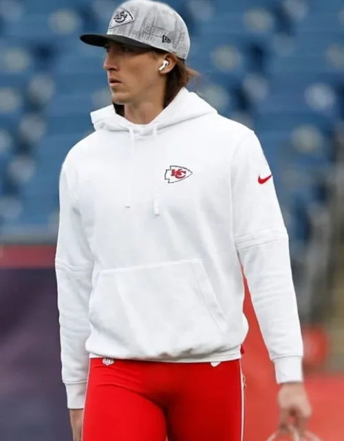 Kansas City Chiefs Sideline Club Hoodie in White