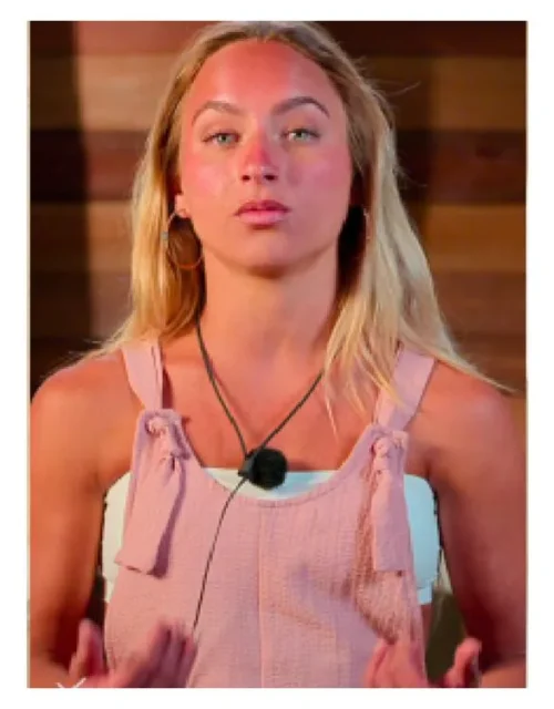 Battle Camp S01 Gabi Butler Pink Rompers