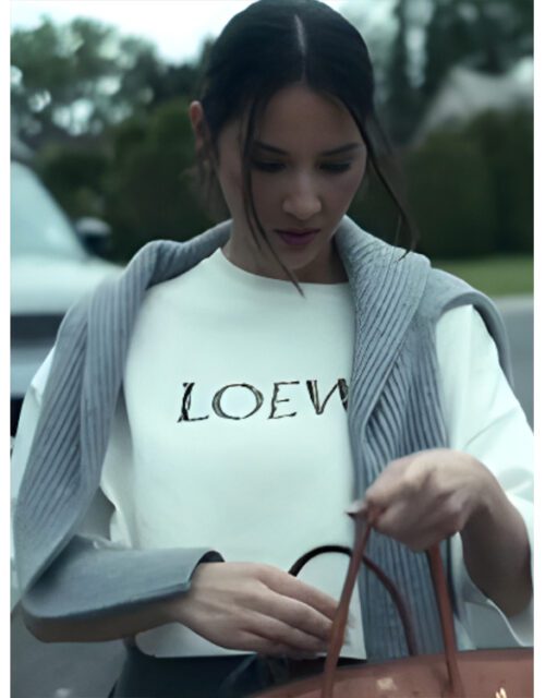 Olivia Munn Loewe T-Shirt