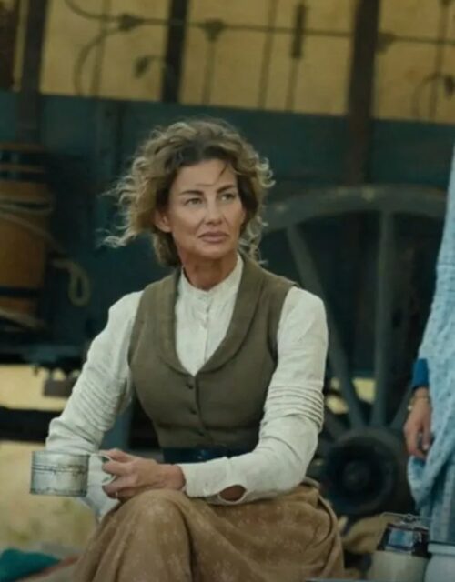 Yellowstone 1883 Margaret Dutton Vest