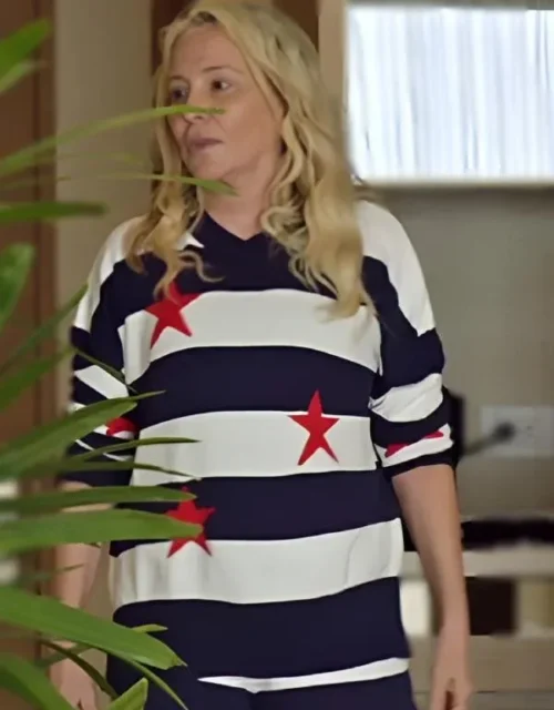 Love Hotel S01 Shannon Beador Red Stars Striped Sweater