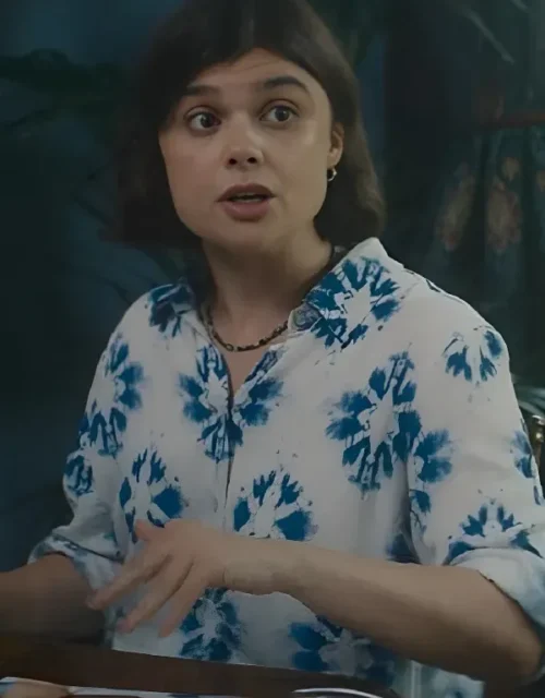 S01 Death Valley Gwyneth Keyworth White Shirt